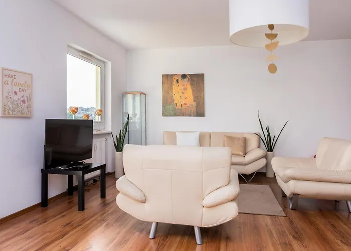 Porebskiego Two-Level Apartment